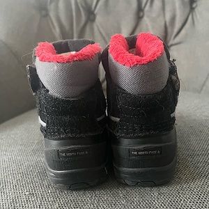 The North Face lined snow boots, toddler.